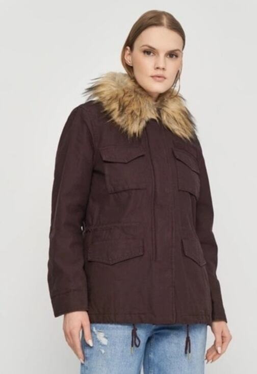 H&M Jackets & Blazers - H&M Utility Coat Jacket Size 0 Burgundy Removeable Faux Fur Trim Anorak Military